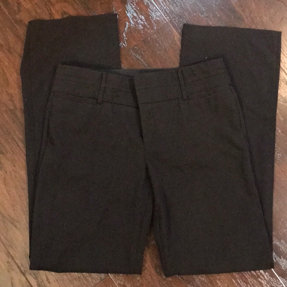 Black dress pants. Excellent condition!!